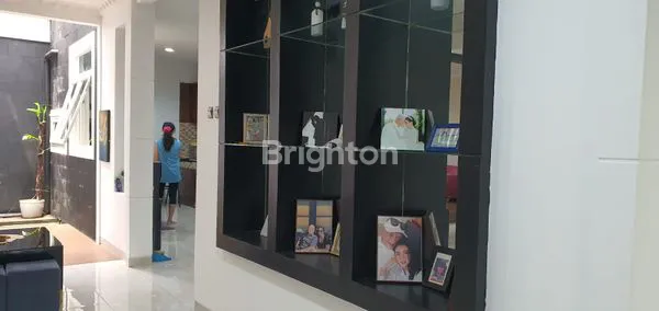 image RUMAH DIJUAL DI KOTA WISATA BERADA DI LOKASI DEKAT DENGAN SPORT CLUB SIAP HUNI (4)