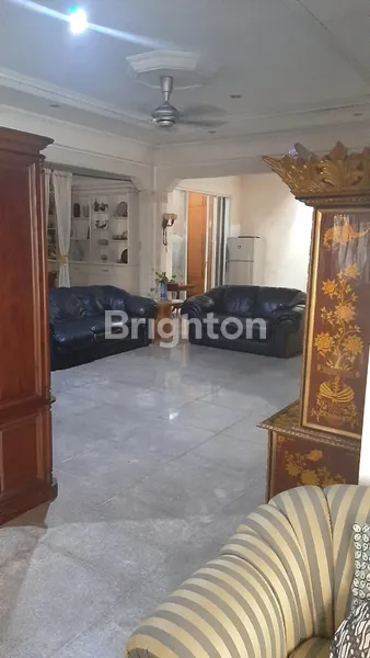 image RUMAH 4 BR FULLY FURNISHED DI JL. RASUAN, KALIMALANG, JAKARTA TIMUR (J-RMH-112) (5)