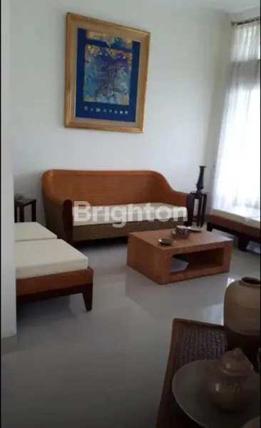 image RUMAH IDAMAN 2 LANTAI SERTIFIKAT SHM DI SETIABUDI BANDUNG (4)