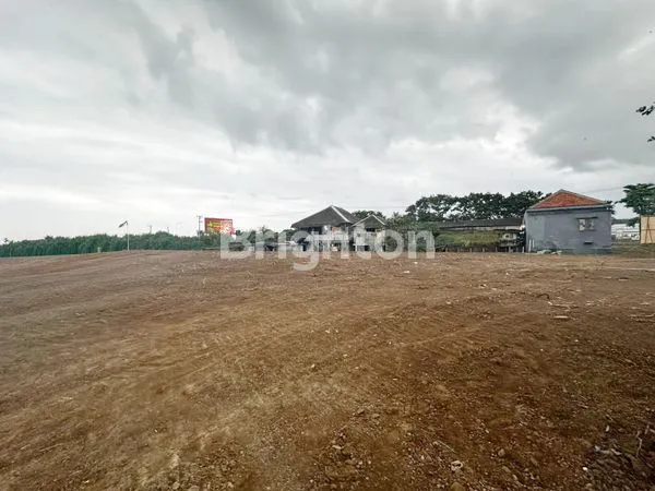 image KAVLING PREMIUM TEPI PANTAI LEBIH GIANYAR - VIEW LAUT ABADI (3)