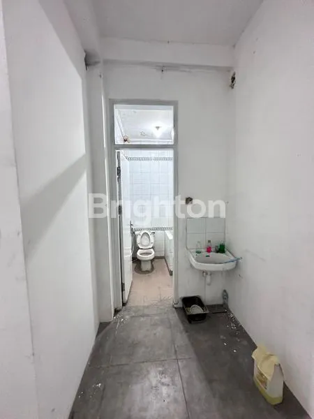 image RUKO 3 LANTAI VILLA BUKIT MAS SURABAYA  (5)