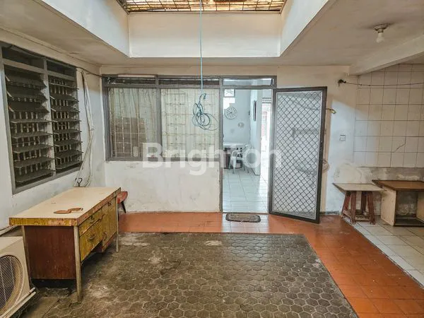 image WISMA PERMAI BARAT SBY  (8)