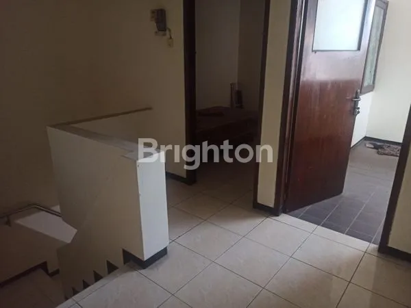 image RUMAH 2 LANTAI MURAH NGAGEL MADYA, KOST-KOSTAN DEKAT KAMPUS ISTTS & UBAYA (5)