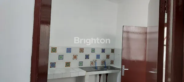 image RUMAH SIAP HUNI AREA SIMOKERTO SURABAYA (2)