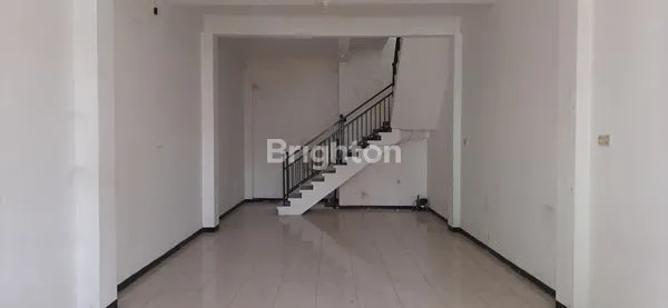 image DISEWAKAN RUKO 2 LANTAI DI RADEN WIJAYA, MOJOKERTO  (2)