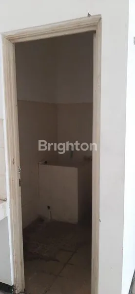 image DISEWAKAN RUKO 2 LANTAI DI RADEN WIJAYA, MOJOKERTO  (4)