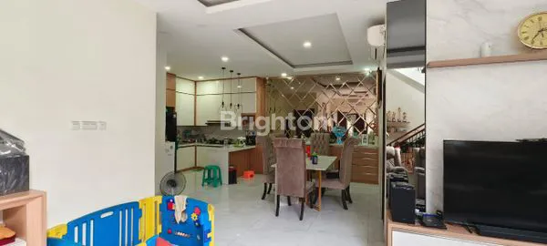 image DIJUAL RUMAH BANGUNAN BARU + FASILITAS SENDIRI DI KELAPA GADING, JAKARTA UTARA (3)