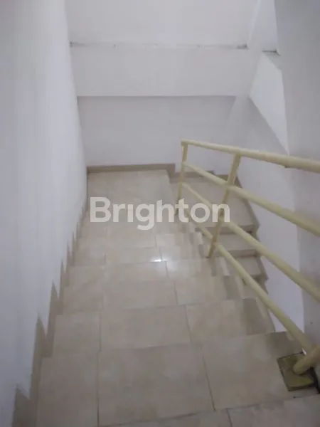 image RUKO DI JELAMBAR LOKASI EMAS BERLIAN KARENA SANGAT AMAT STRATEGIS  (6)