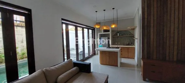 image VILLA NYAMAN 3 BEDROOM DI KAWASAN STRATEGIS SEMINYAK (1)