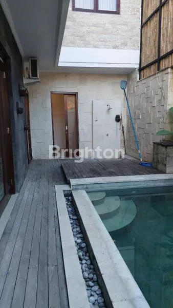 image VILLA NYAMAN 3 BEDROOM DI KAWASAN STRATEGIS SEMINYAK (7)