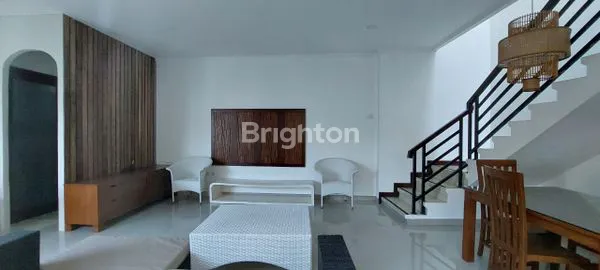 image VILLA NYAMAN 3 BEDROOM DI KAWASAN STRATEGIS SEMINYAK (3)