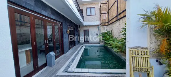 image VILLA NYAMAN 3 BEDROOM DI KAWASAN STRATEGIS SEMINYAK (2)