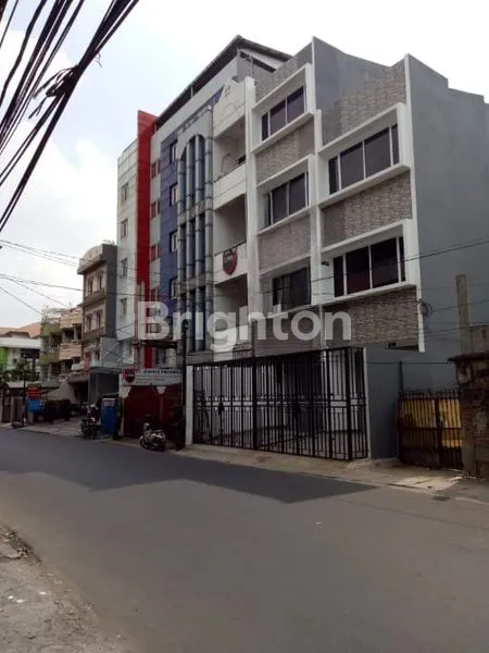 image RUKO 4 LANTAI BANGUNAN BARU COCOK UNTUK KANTOR + HUNIAN DAERAH STRATEGIS JAKARTA PUSAT (8)