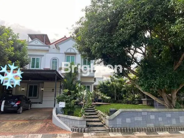 image CLUSTER BEVERLY  HOOK (1)