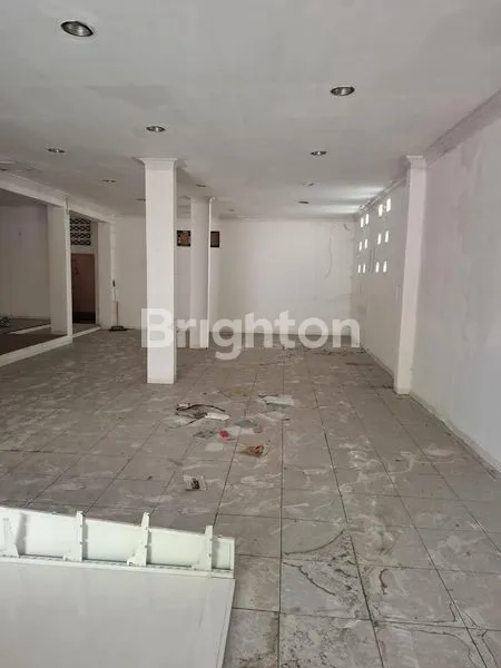 image PASAR LEGI SOLO UNTUK USAHA RUKO SIAP PAKAI (4)