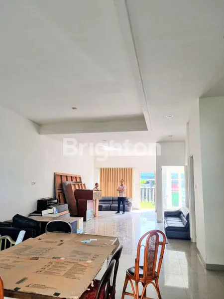 image RUMAH DAERAH WIYUNG PRAJA (7)