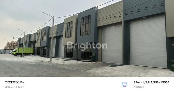 image KOMPLEKS GUDANG BARU 3 IN 1 , LOKASI STRATEGIS DEKAT BANDARA SOETTA TANGERANG (1)