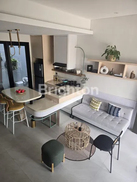 image RUMAH  BARU 2 LANTAI 4KT, 10 JUTA ALL IN, DP 0%, LOKASI STRATEGIS  BSD TIMUR AKSES 5 MENIT KE TOL BSD DI CLUSTER PRAJA NIRBANA LIVING (2)