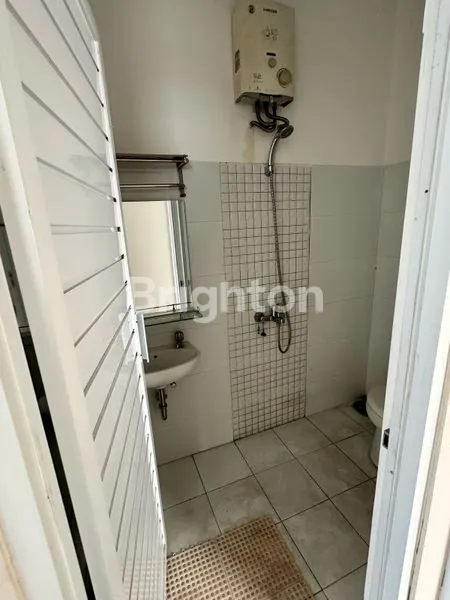 image DIJUAL 1 UNIT RUMAH 2 LANTAI DAN SIAP HUNI YANG LOKASINYA DI DAERAH CIGADUNG BANDUNG UTARA, KOTA BANDUNG  (8)