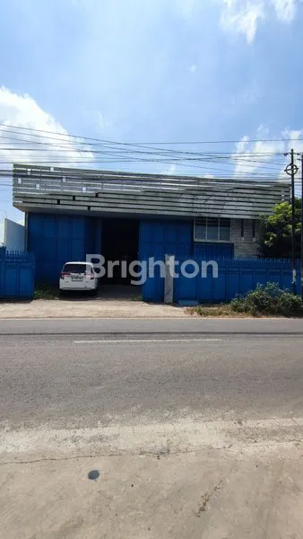 GUDANG SIAP PAKAI AREA TLOGOWARU DEKAT GOR KEN AROK