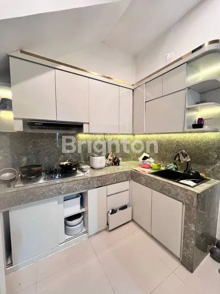 image DIJUAL 1 UNIT RUMAH KOKOH 3 LANTAI MINIMALIS & SIAP HUNI YANG LOKASINYA DI DAERAH PADASUKA ATAS, BELAKANG KOMPLEK PADASUKA IDEAL  (8)