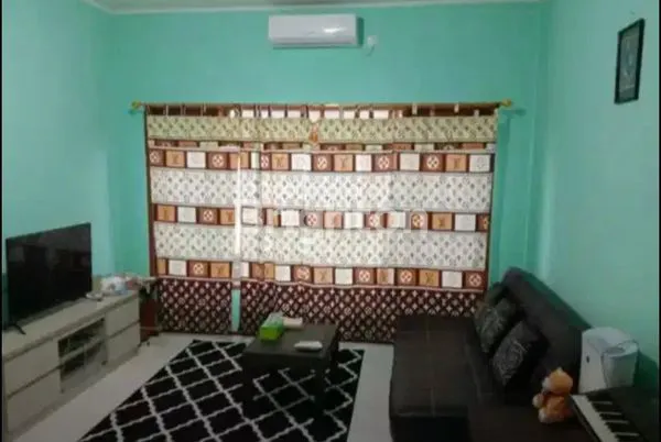 image DIJUAL CEPAT RUMAH PALM HILLS SIAP HUNI (5)