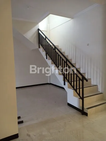 image RUKO 2 LANTAI WARU BAKI (4)