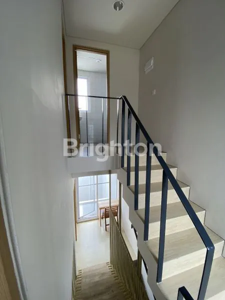 image RUMAH SEMI FURNISHED DI IMAJIHAUS GREENWICH BSD (4)