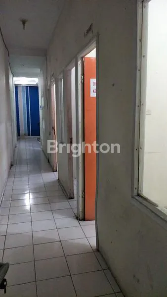 image RUKO JALAN KUTAI RAYA DARMO STRATEGIS COCOK UNTUK KANTOR ATAU USAHA (2)