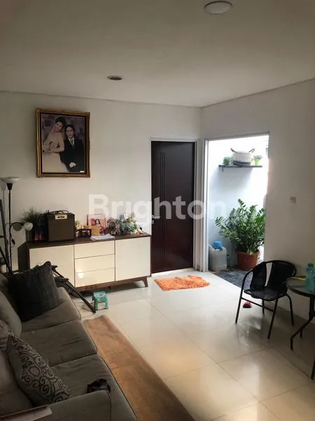 image RUMAH SIAP HUNI BUNGUR JAKARTA BARAT (3)