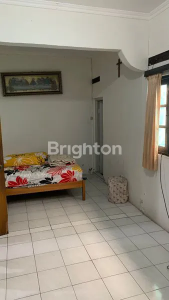 image RUMAH  2 LANTAI SIAP HUNI AREA CANDI PERSIL SEMARANG SELATAN (4)