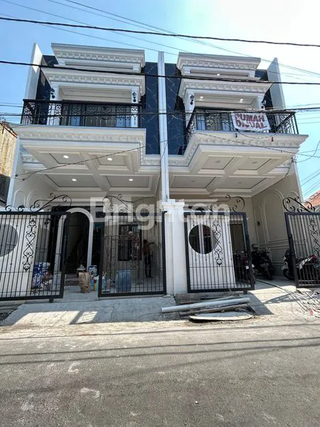 DI JUAL!!! RUMAH BARU DI PUSAT KOTA KEDUNG ANYAR