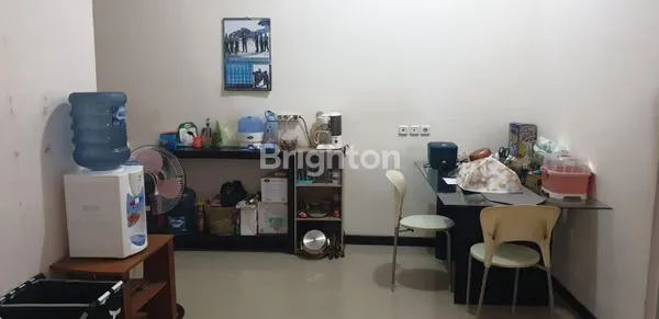 image RUMAH SUKOLILO DIAN REGENCY 2 SIAP HUNI DEKET PAKUWON CITY ITS MERR  (3)