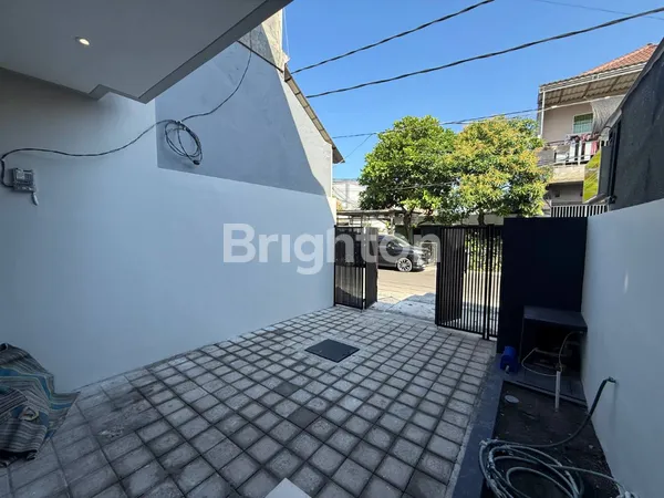 image RUMAH MANUKAN LOR DEKAT LONTAR, WIYUNG, MENGANTI, LAKARSANTRI (1)