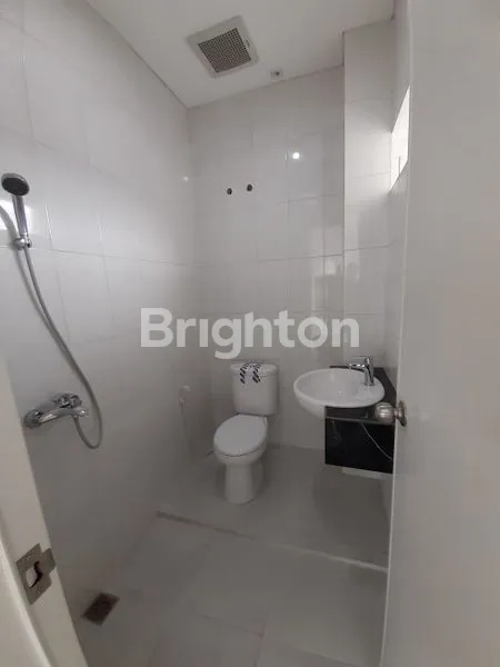 image RUMAH MEWAH DI GRIYA LESTARI NGALIYAN (8)