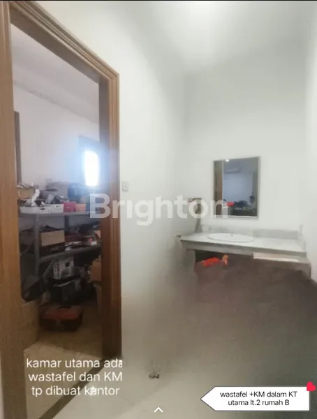 image BUTUH CEPAT LAKU! RUMAH MEWAH JALAN UTAMA REGENCY 21 MEPET MERR, SURABAYA TIMUR (5)