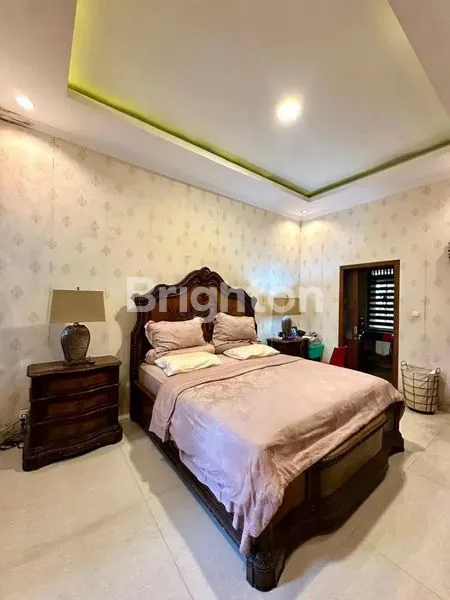 image RUMAH MEWAH DAN NYAMAN SIAP HUNI DI PEJATEN JAKARTA SELATAN L93C225 (5)