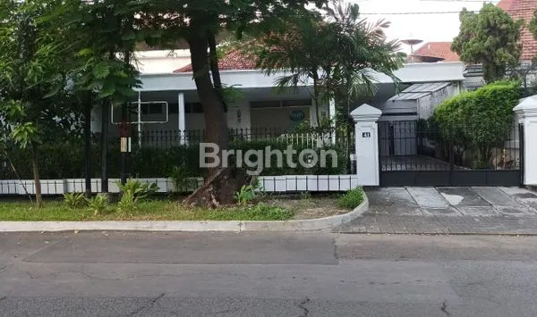 image RUMAH DI JALAN KAPUAS, AREA APOTIK KIMIA FARMA, DEKAT DENGAN RAYA DARMO (1)