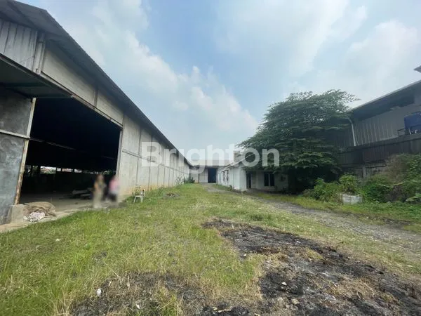 image GUDANG SUPER LUAS EKS PABRIK DI MUSTIKA JAYA - 7000M BISA MASUK KONTAINER 40FT, SIAP PAKAI! (1)