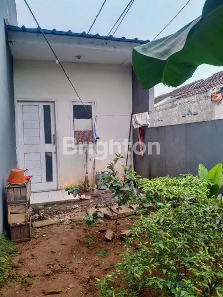 image RUMAH HOEK DI GREEN BSD CIBOGO PERMAI – DEKAT STASIUN CISAUK (8)