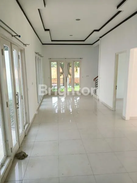 image RUMAH LUAS BEBAS BANJIR DI KEMANG PRATAMA BEKASI (2)
