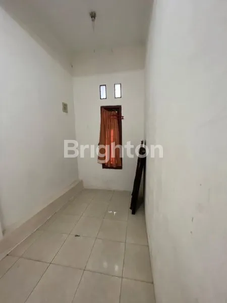 image RUMAH SIAP HUNI DI NAROGONG BEKASI (6)