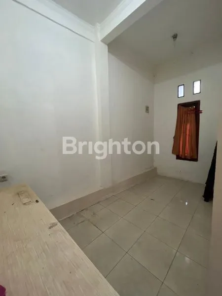 image RUMAH SIAP HUNI DI NAROGONG BEKASI (8)