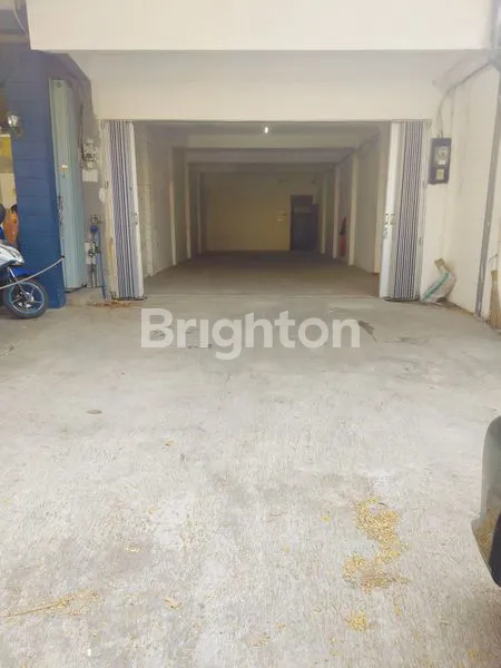 image RUKO STRATEGIS 2 LANTAI HARGA TERJANGKAU DI PUNCAK TIDAR MALANG (2)