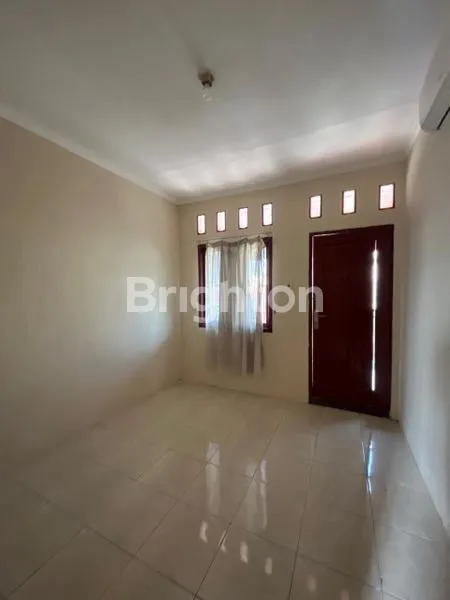 image SEWA RUMAH 2 LANTAI DI NAROGONG, BEKASI  (2)