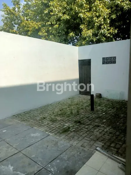 image RUMAH MEWAH DI HOOK UNTUK DISEWAKAN (7)