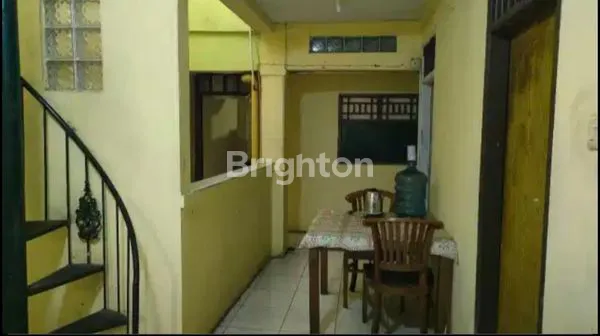 image KLINIK 3 LANTAI DI TEBET  JAKARTA SELATAN. (5)