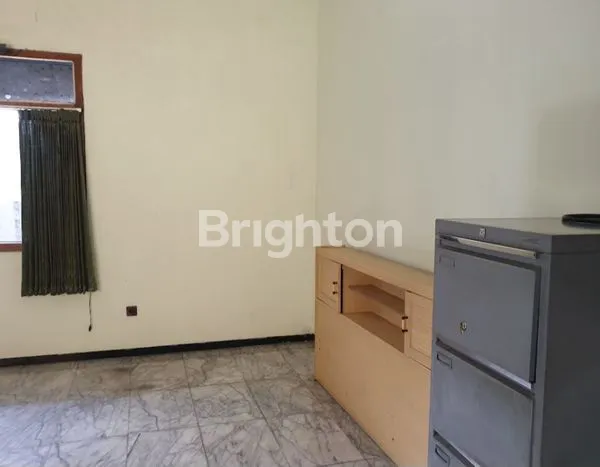 image JUAL SEWA RUMAH USAHA DARMO PERMAI DPT 2 LANTAISURABAYA BARAT (7)