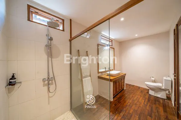 image MODERN TROPICAL VILLA IN BERAWA – 400 SQM , 3BEDROOM, BIG POOL (7)