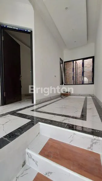 image DIJUAL RUMAH ELEGAN MINIMALIS TAMAN RATU (7)